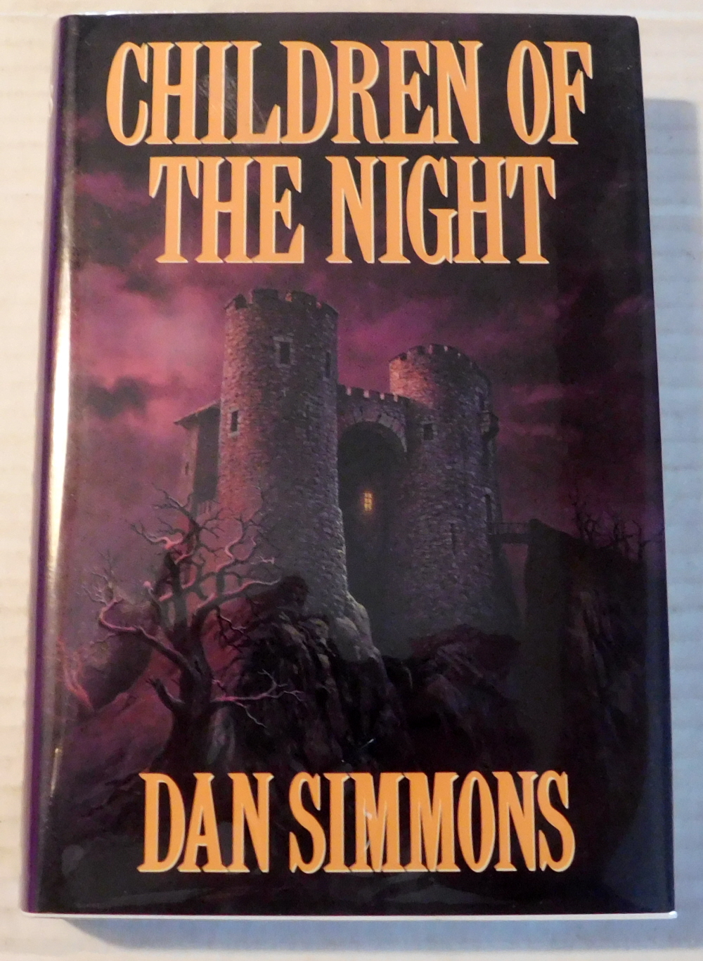 CHILDREN OF THE NIGHT. [INSCRIBED & SIGNED with an ORIGINAL PEN & INK DRAWING of Vlad Tepes by DAN SIMMONS].