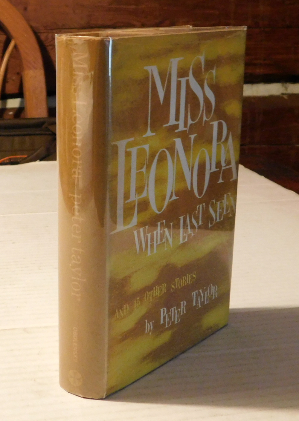 Image for MISS LEONORA WHEN LAST SEEN / And Fifteen Other Stories. MISS LEONORA WHEN LAST SEEN / And Fifteen Other Stories.